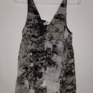 NWT H&M Black, white, Grey, Black Size 2 tank top 033